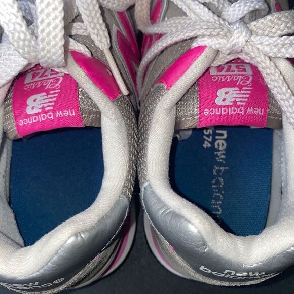 New Balance Big Kids 574 Sneakers Size 3.5 - Picture 6 of 10
